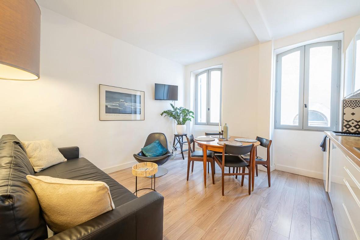 Belle Renovation Moderne Au Coeur Du Panier Apartment Марсилия Екстериор снимка