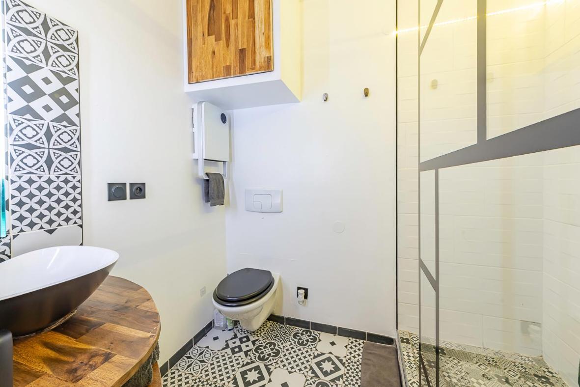 Belle Renovation Moderne Au Coeur Du Panier Apartment Марсилия Екстериор снимка